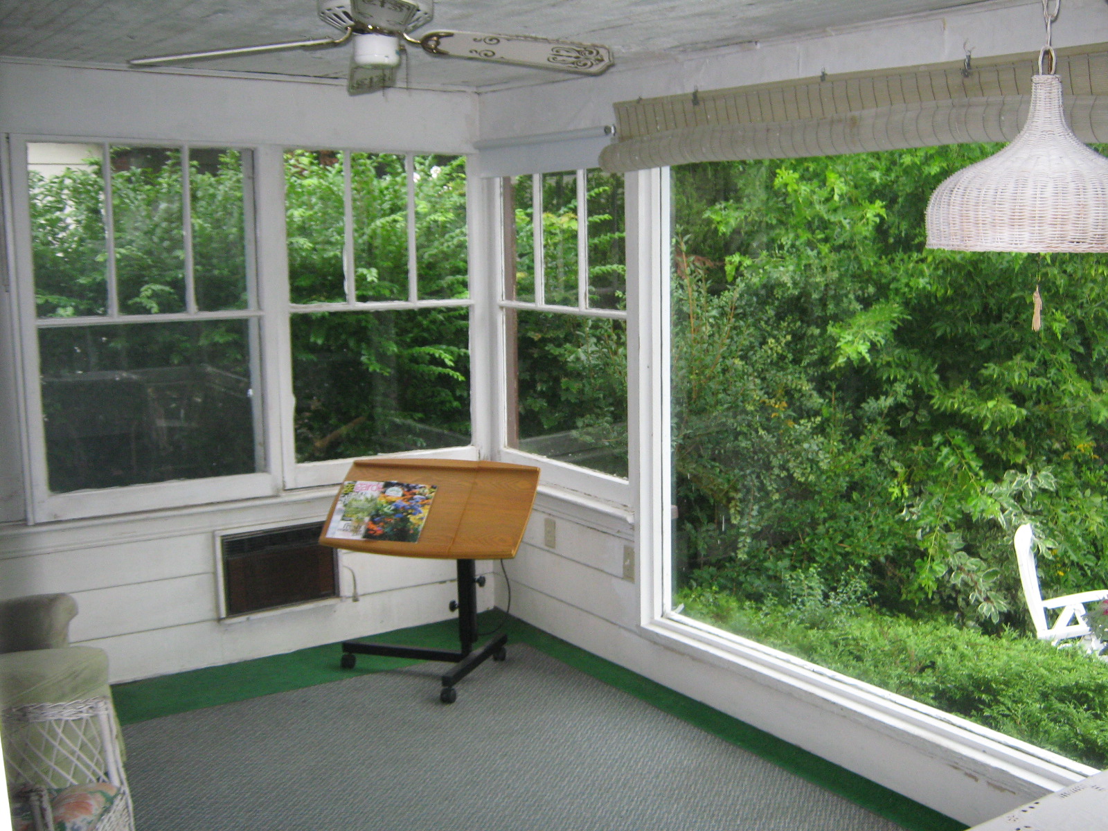 Sunroom would make an excellent Family Room