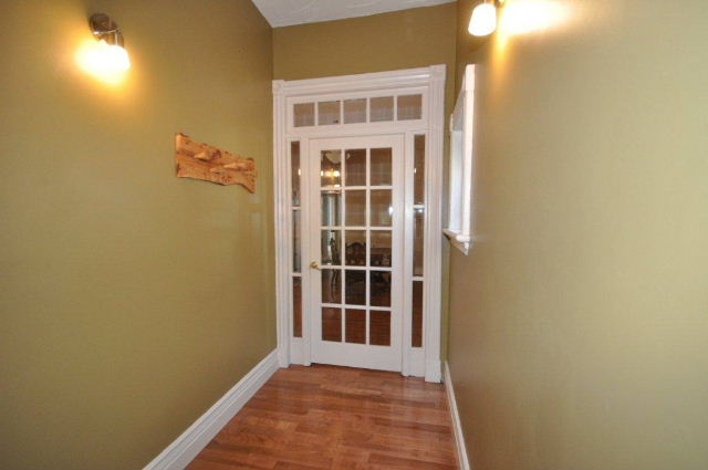 Foyer showng door to interior